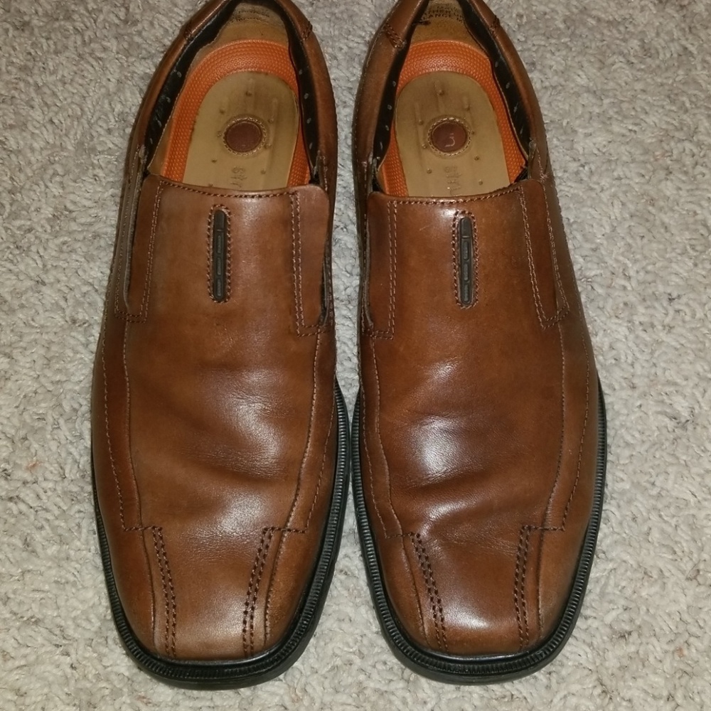 Structured Clarks Mens Leather Shoes. Sz 9.5